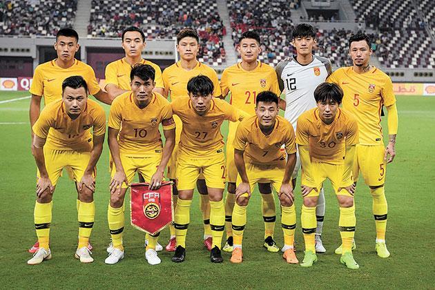 国足首发全家福.资料图片