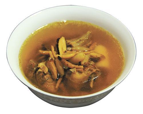 麦冬太子参炖鸽子3.