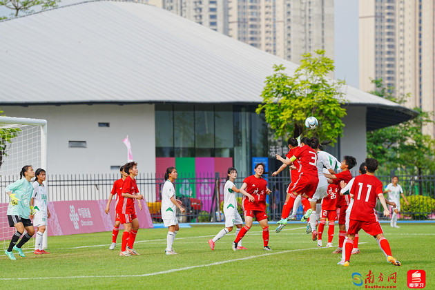 十五运会U18女足比赛上海队大胜河北队 广东队惜败浙江队