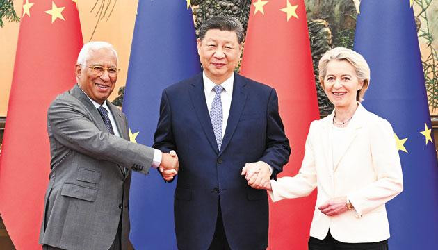 习近平会见欧洲理事会主席科斯塔、欧盟委员会主席冯德莱恩
