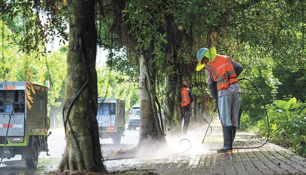 下足“绣花功夫” 还原地砖本色
