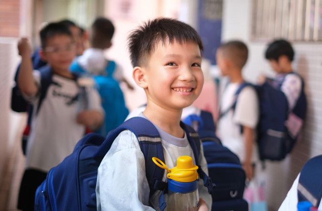 我们开学啦! 保持热爱，温暖有光