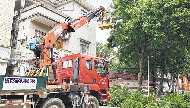 东平镇严阵以待防御台风
