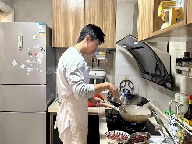 “上门做饭”走红，阳江00后解锁就业新赛道