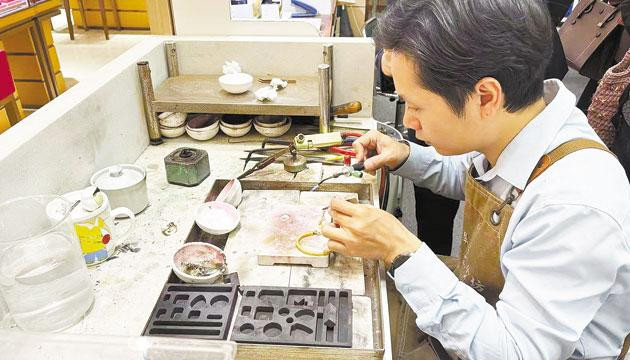 金价  高企催生消费新选择