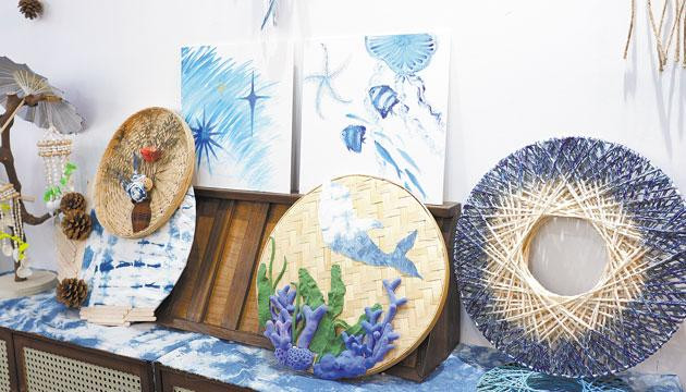 传统扎染绘就现代文旅融合新画卷