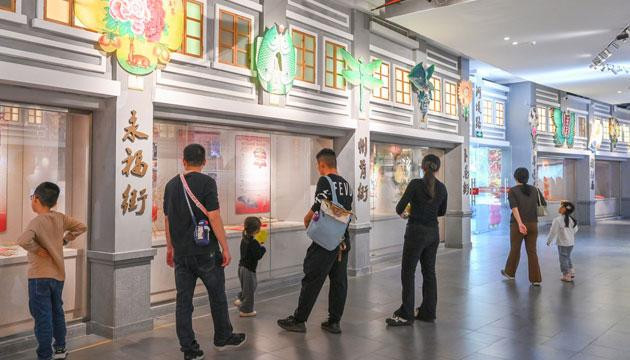 马年主题特色风筝展开展