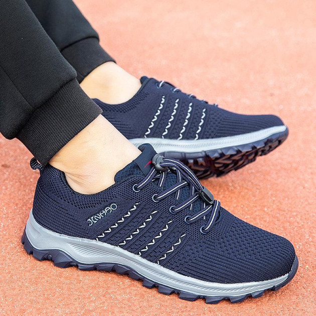 别让“孝心鞋”变成“绊脚石”！老人鞋可能并不适合老人，医生教你这样选