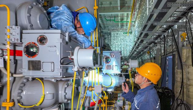 在三山岛工程一线书写正确政绩观