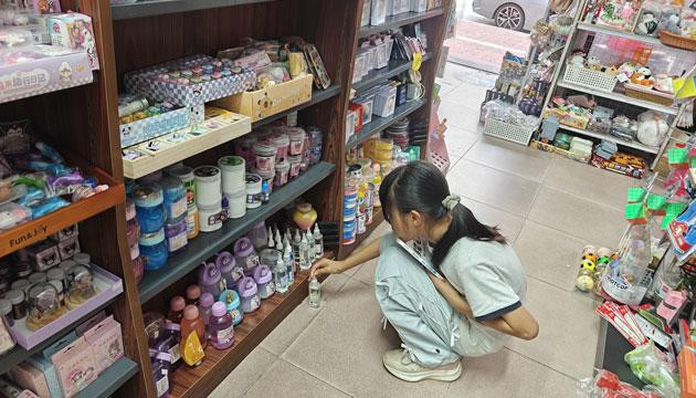 织密防护网 守护青少年