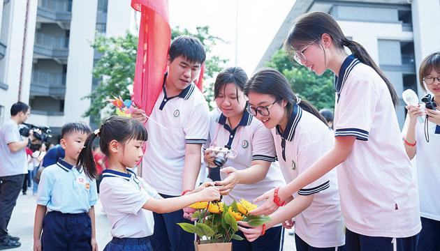 阳江一中、广东两阳中学、阳江三中举行考前动员会