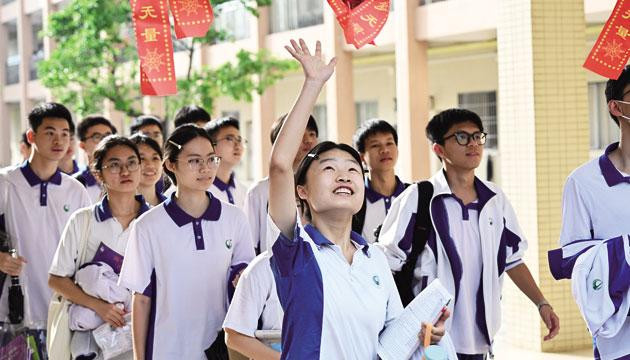 21893名考生奔赴梦想考场