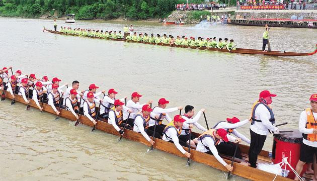 百年“较船”习俗再度上演