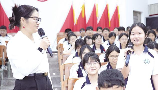 广东省优秀党务工作者陈学敏：以党建赋能 育时代新人